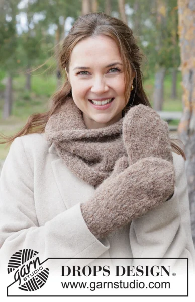 261-61 Frosted Bark Mittens by DROPS Design